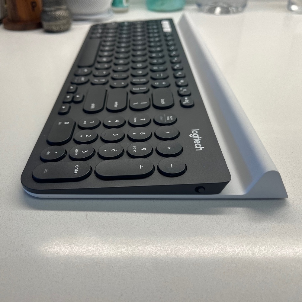 K780 Multi-Device  Logitech Wireless Keyboard